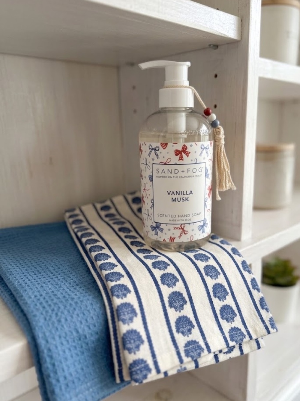 Sand + Fog Vanilla Musk Scented Hand Soap snd Towel Set